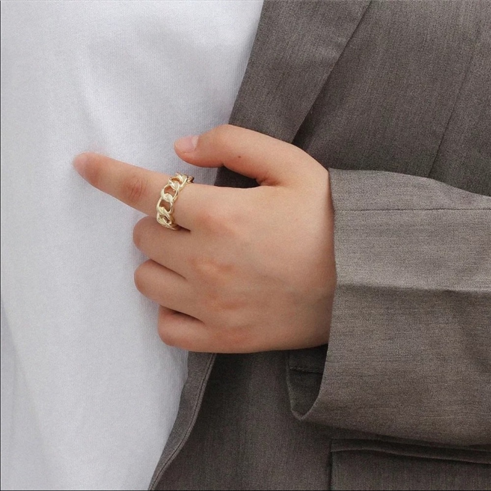 🆕 Chain Link Ring - Picture 2 of 6